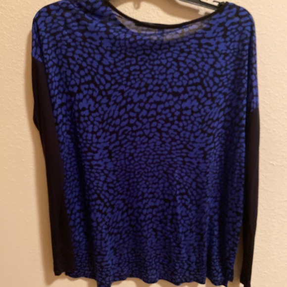 Kenzie Top💙💙😴 - Picture 4 of 4